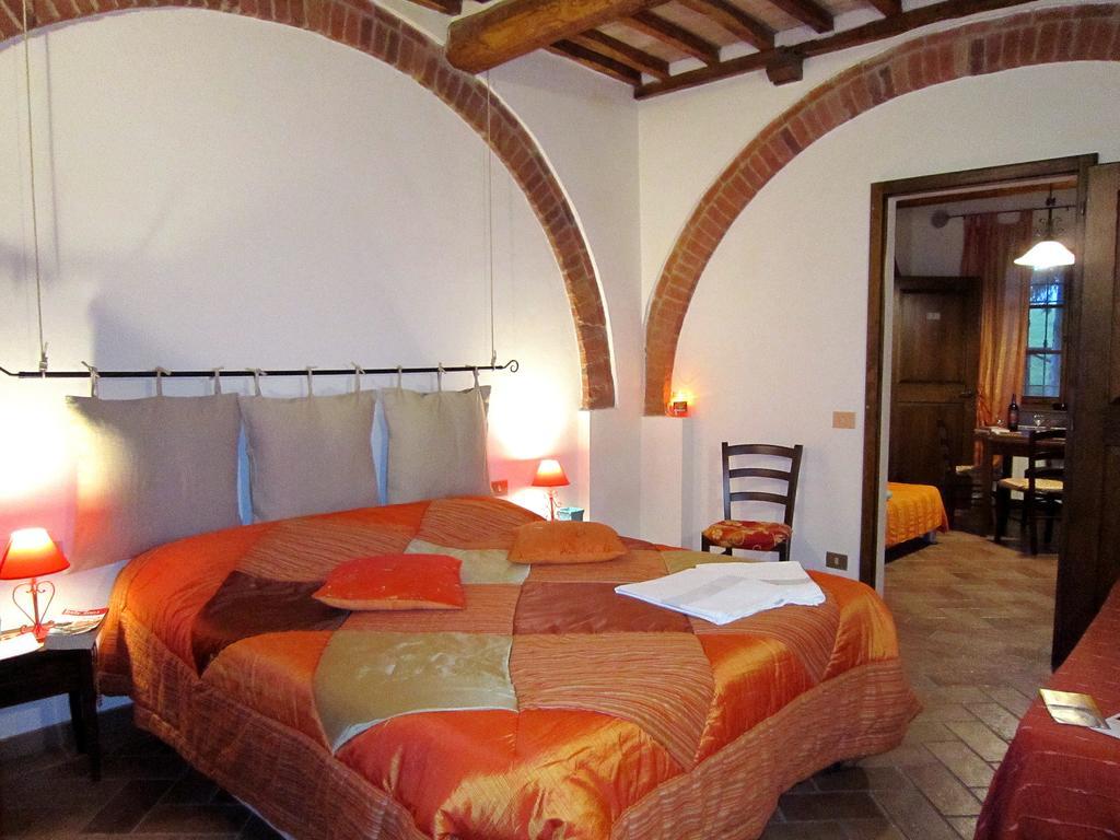 B&B Le Logge Di Sopra Asciano Zewnętrze zdjęcie